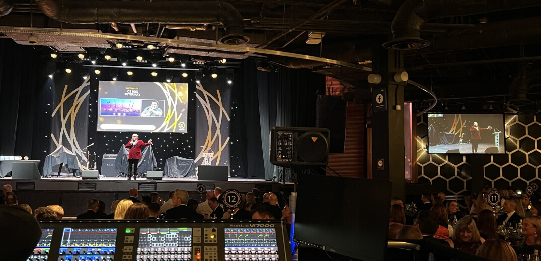 AV-set-up-feed