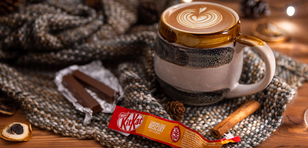 KitKat Biscuit cosy coffee